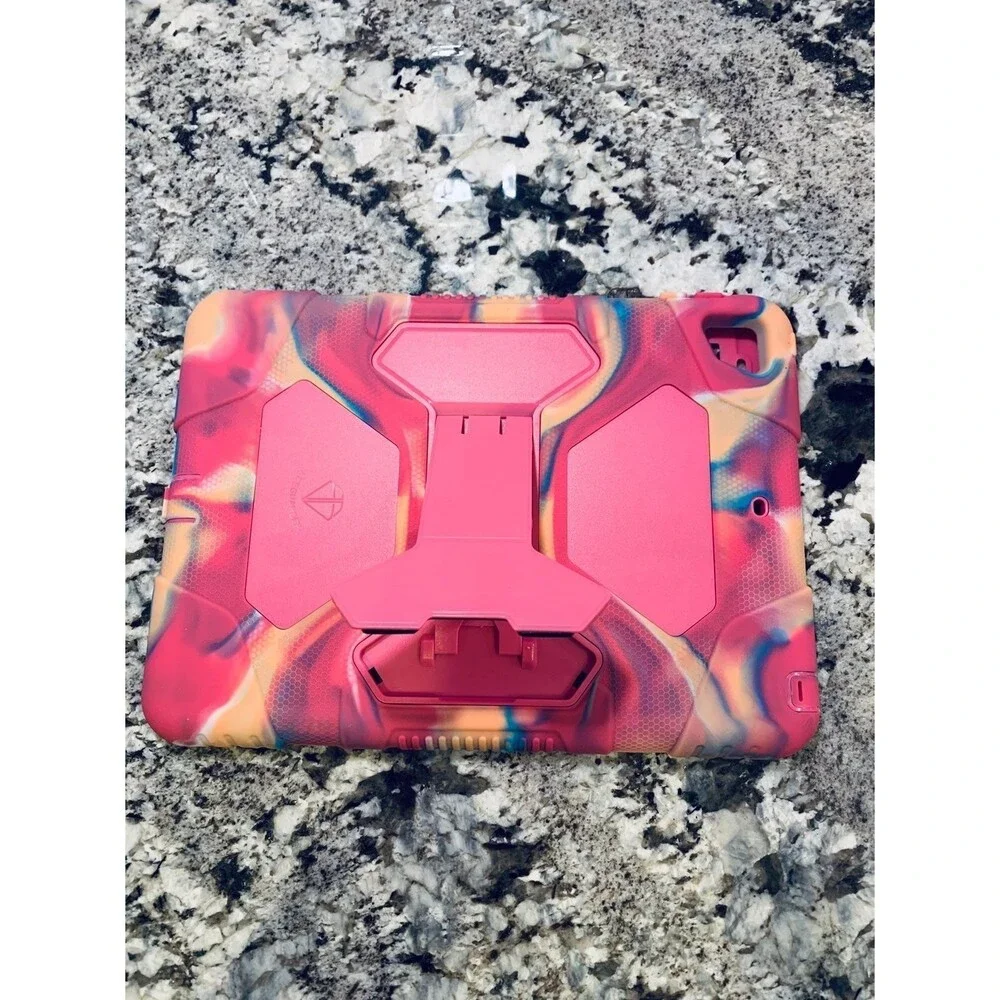 NWT Ipad Case